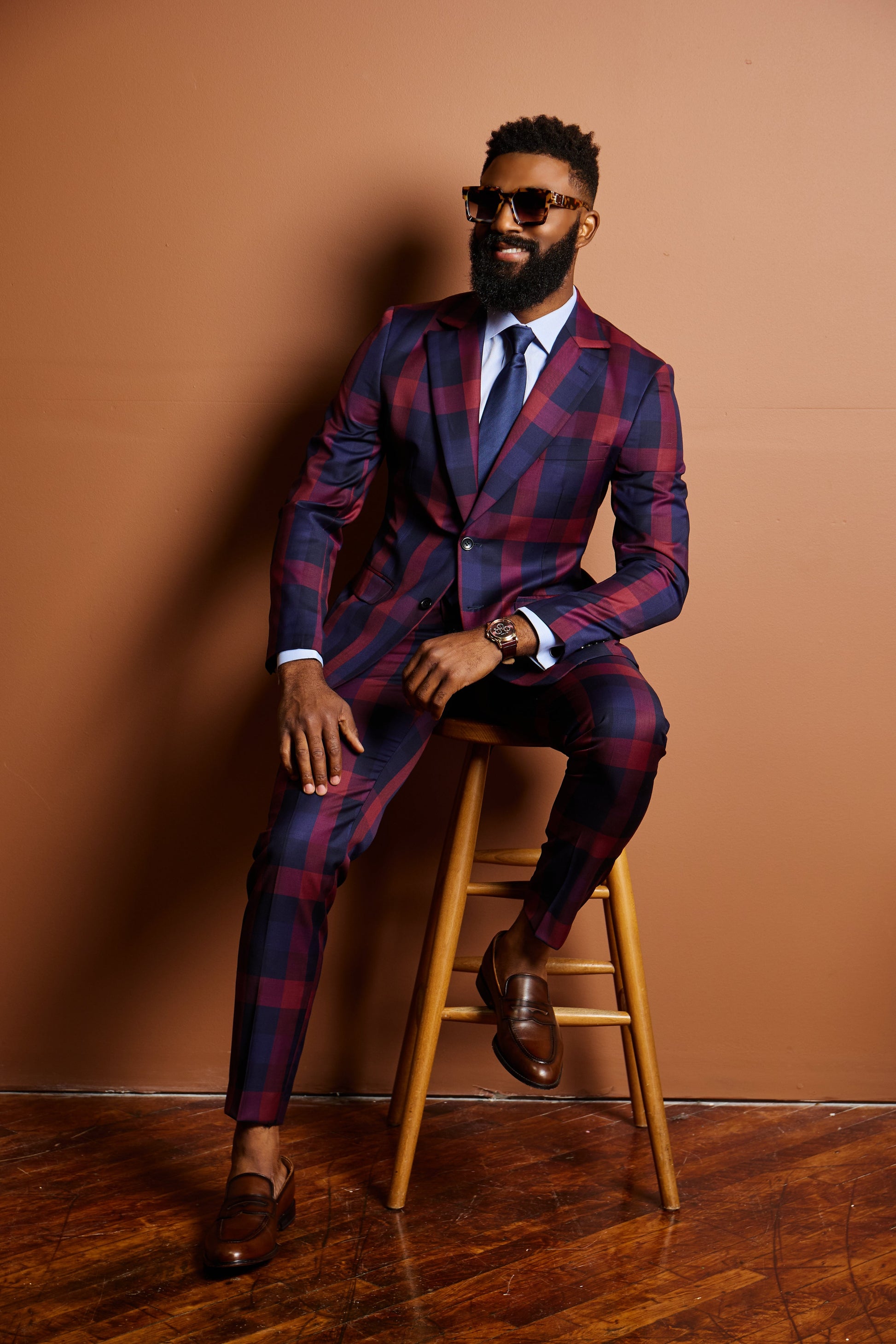 El traje azul marino de Harrison 