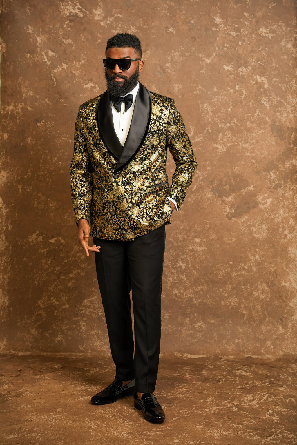 Royal Crest Dinner Tuxedo